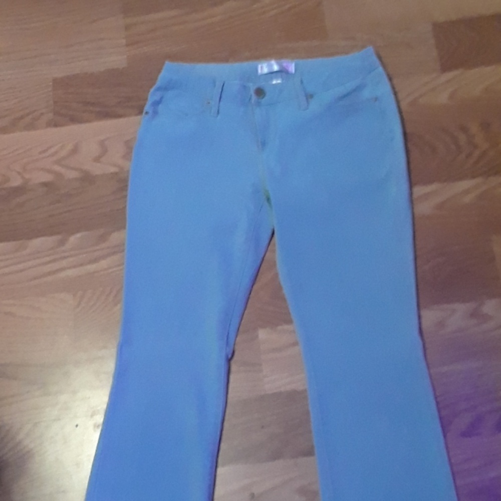 Light blue No Boundaries Jeans